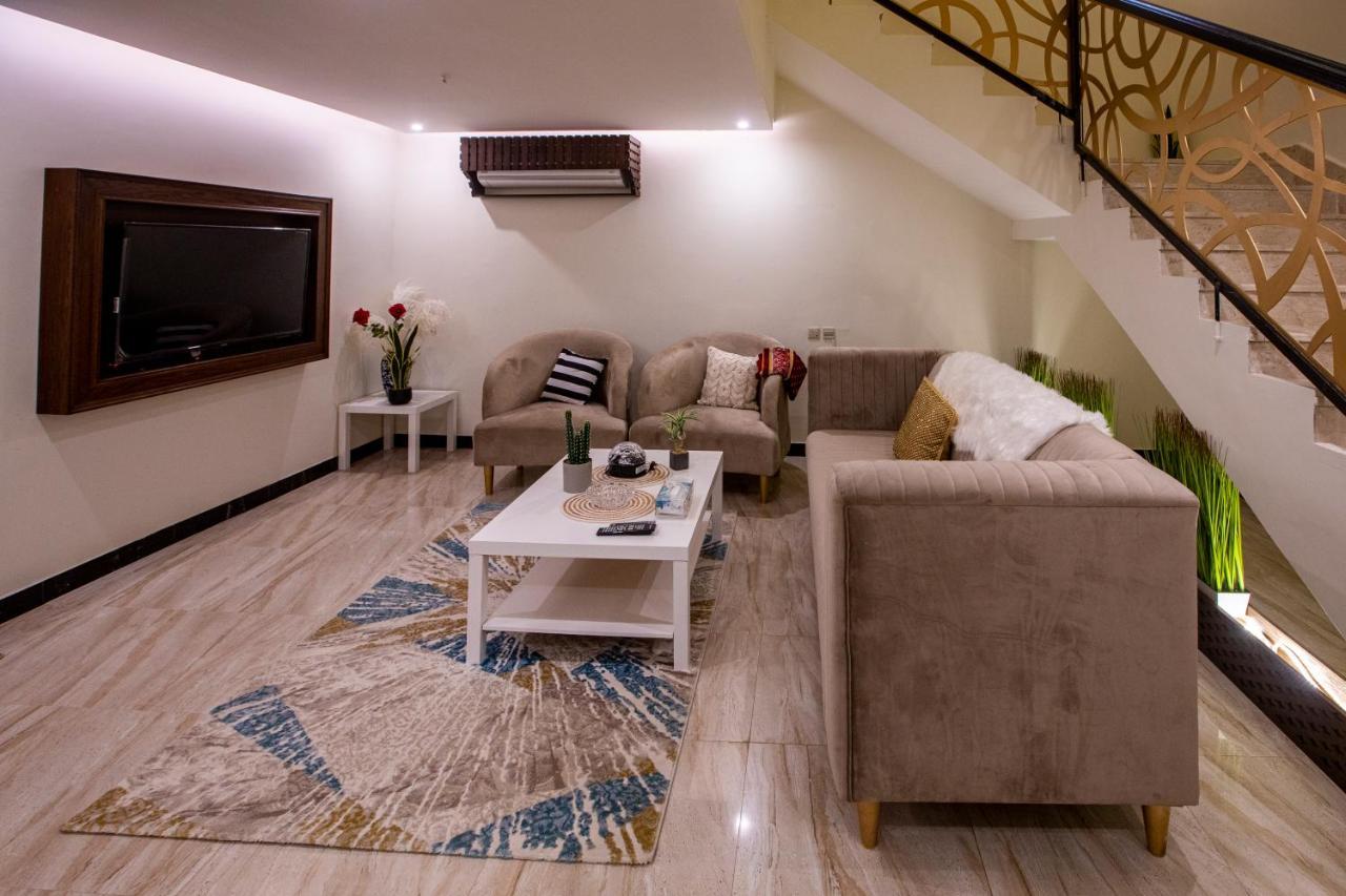 Olive Tree Hotel Tabuk Esterno foto