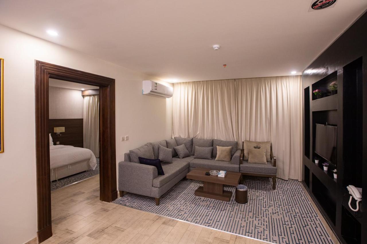 Olive Tree Hotel Tabuk Esterno foto