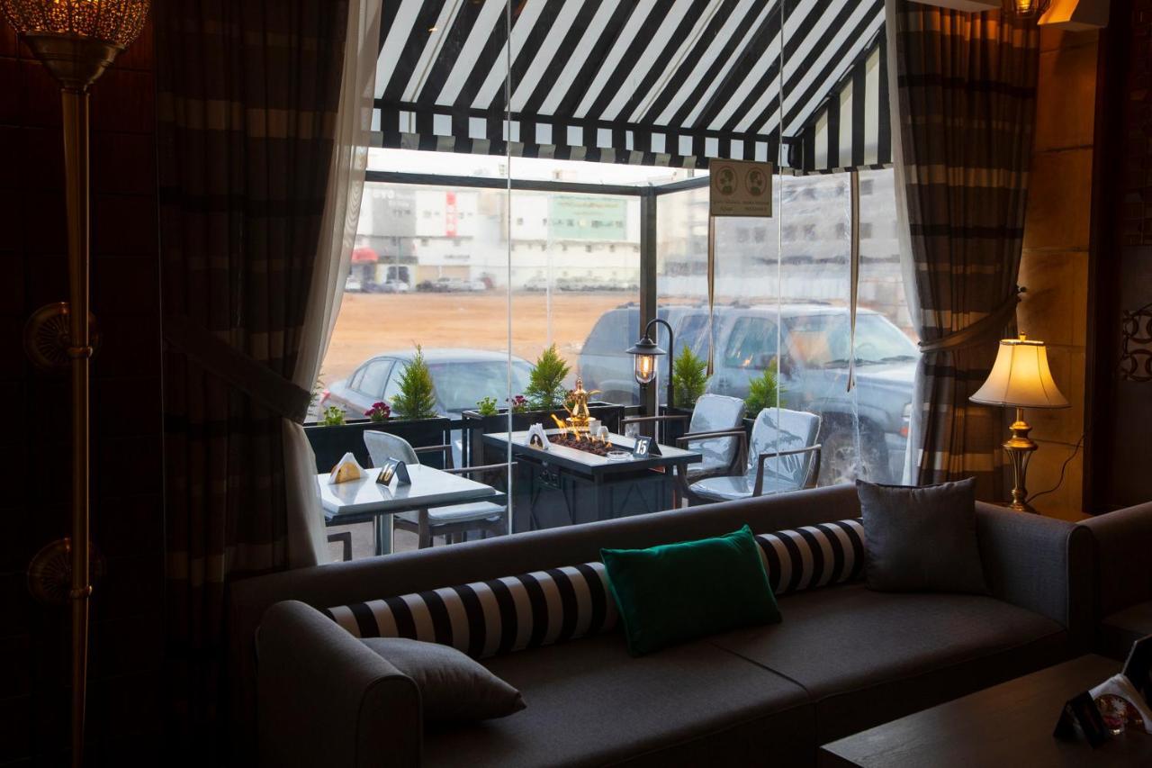 Olive Tree Hotel Tabuk Esterno foto