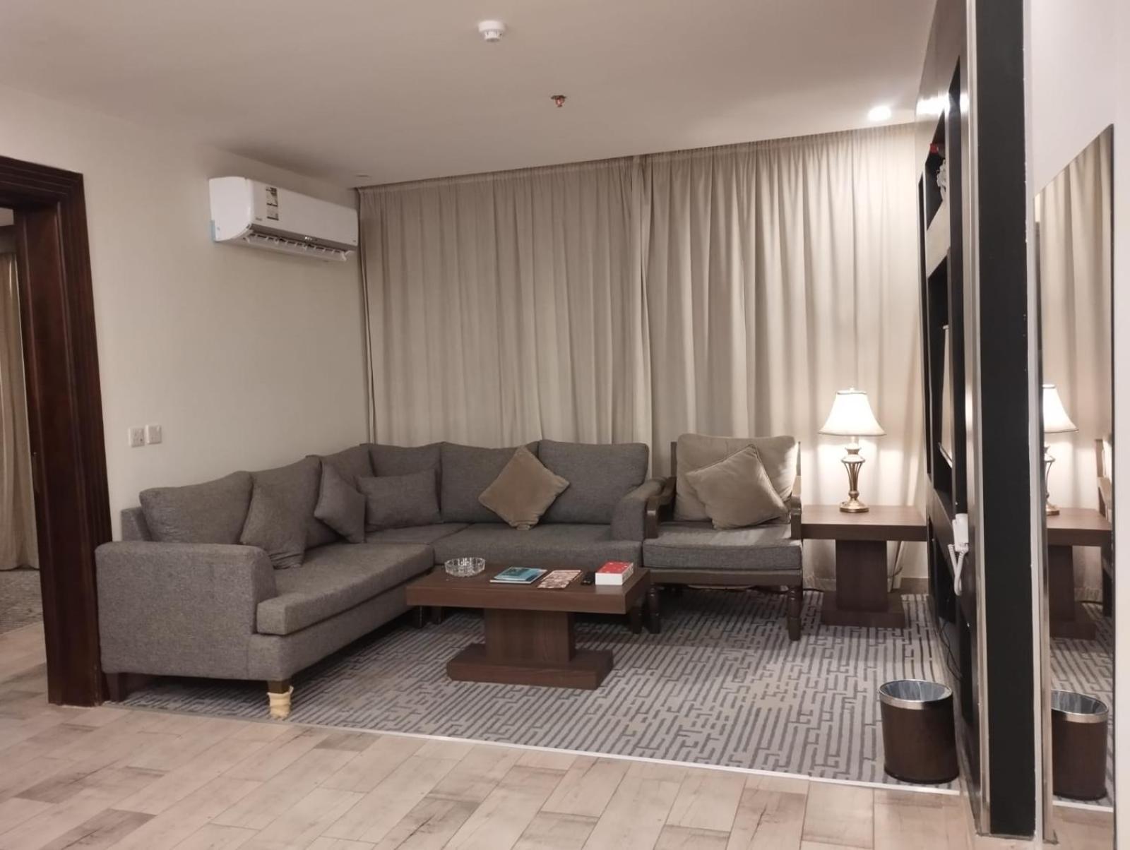 Olive Tree Hotel Tabuk Esterno foto
