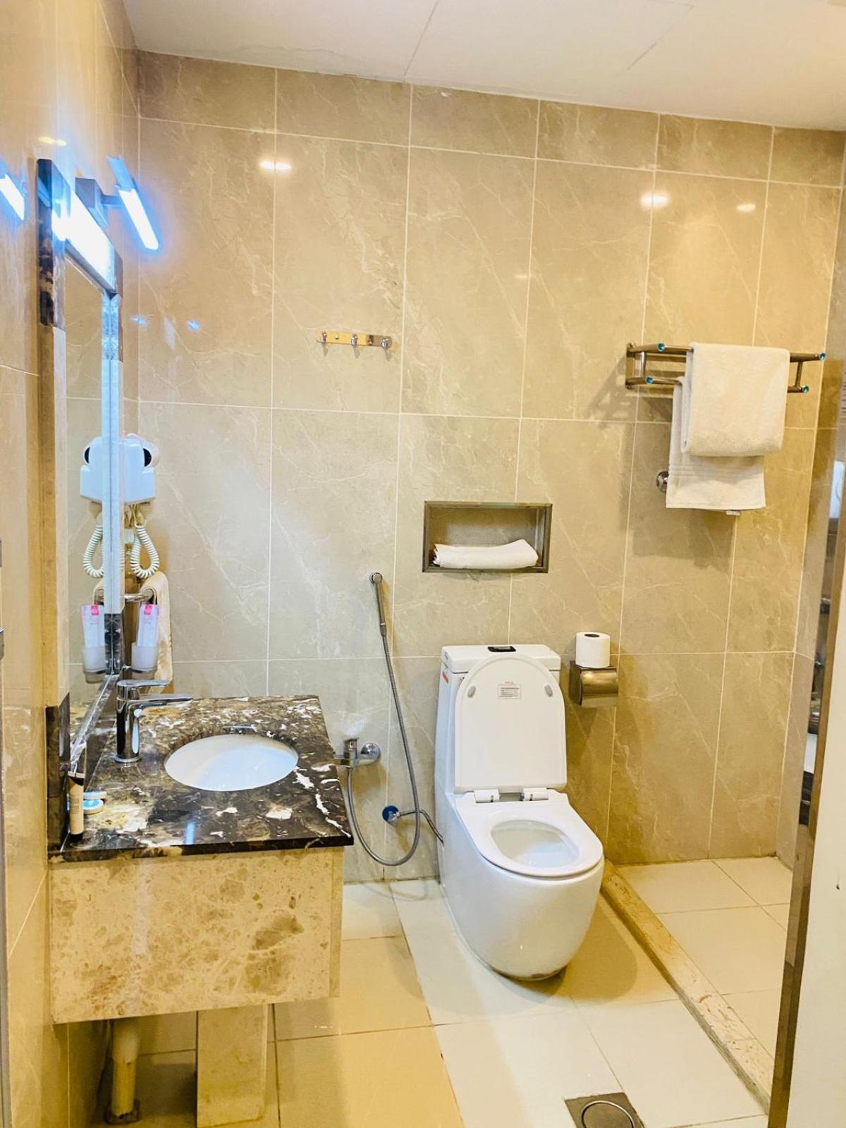 Olive Tree Hotel Tabuk Esterno foto